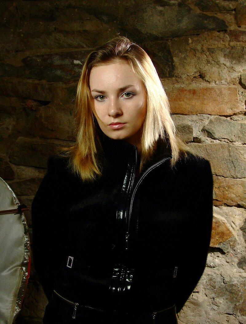 Ангелина, 25